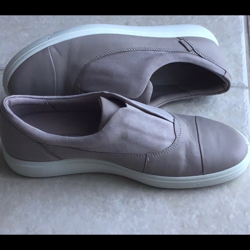 Ecco Soft 7 slip on. Size 41 / US size 9